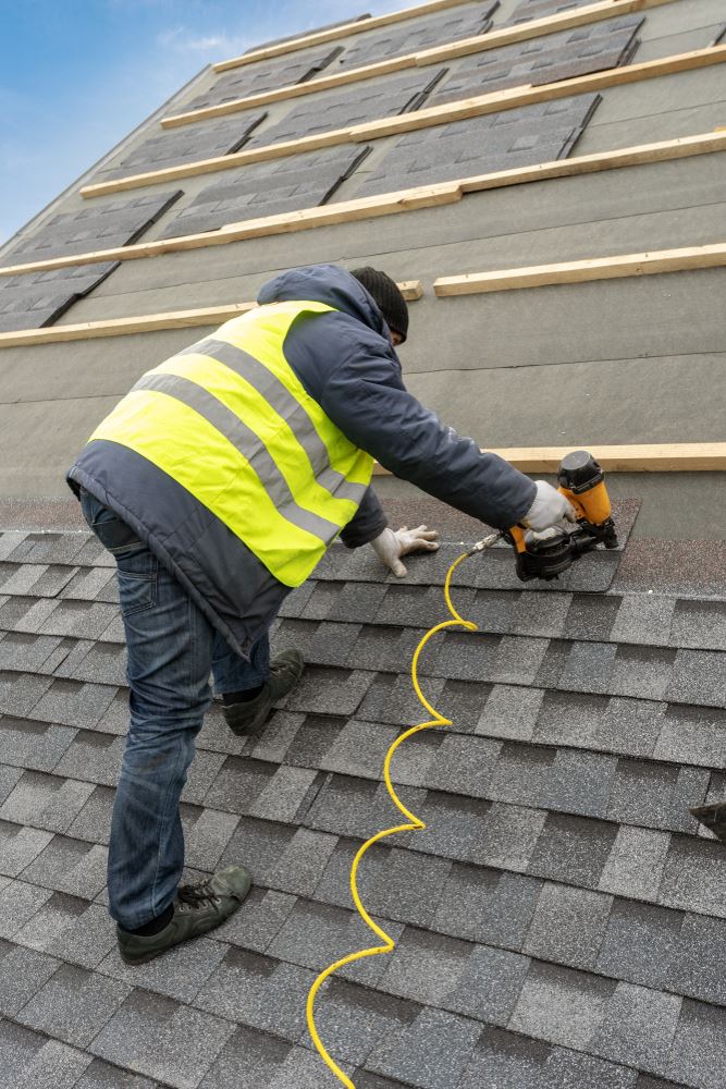 roofer on roof